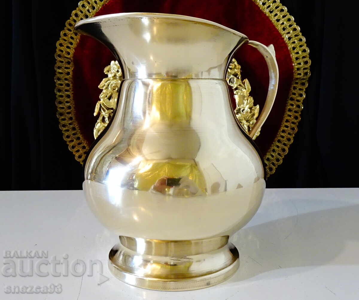 Παράδοση Μεγάλη μπρούτζινη κανάτα κρασιού 1.2 L