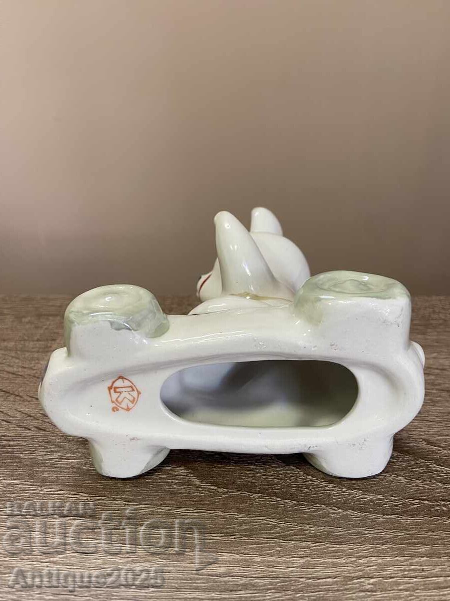 Statuetă din porțelan „Ursulețul olimpic în mașină”, URSS - 5