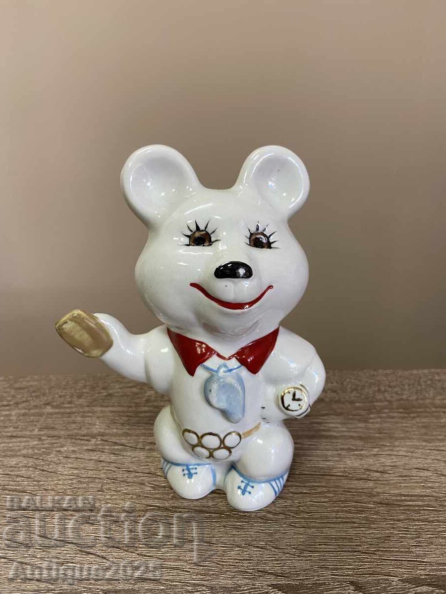 Statuetă de porțelan „Ursulețul Olimpic – Arbitru de fotbal” Statuetă de porțelan „Ursulețul Olimpic – Arbitru de fotbal”