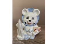 Порцеланова статуетка „Олимпийското мече – космонавт“, СССР