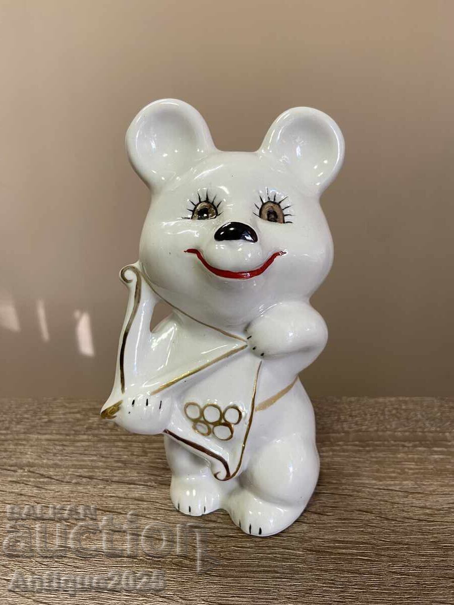 Πορσελάνινο αγαλματίδιο "Ολυμπιακή αρκούδα - τοξότης"