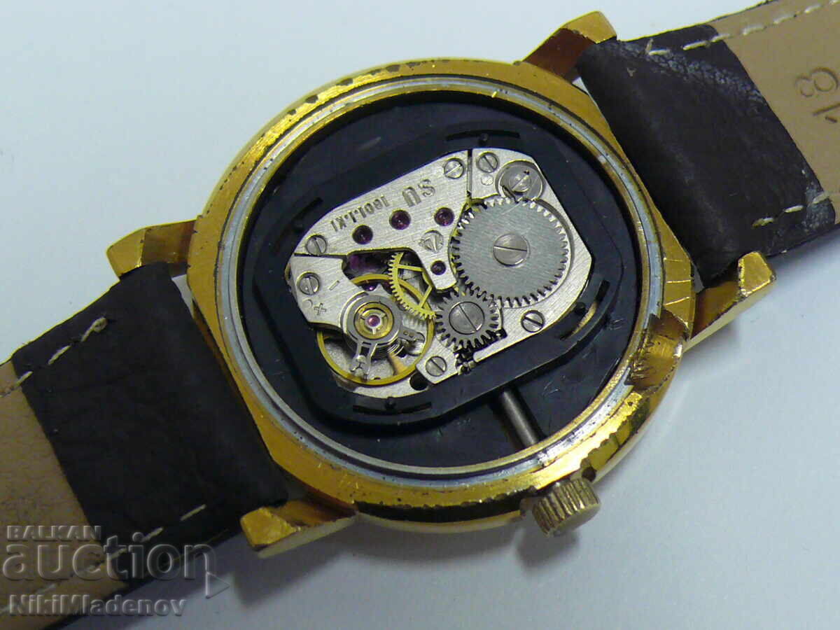 ЛУЧ Механичен ръчен часовник, работещ - 7 ЛУЧ Механичен ръчен часовник, работещ - 7