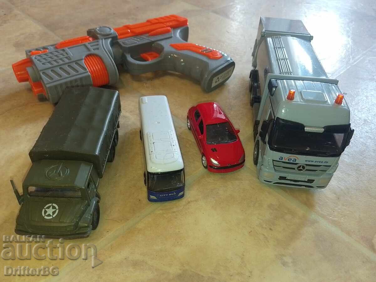 Auction  Various things, all in working order