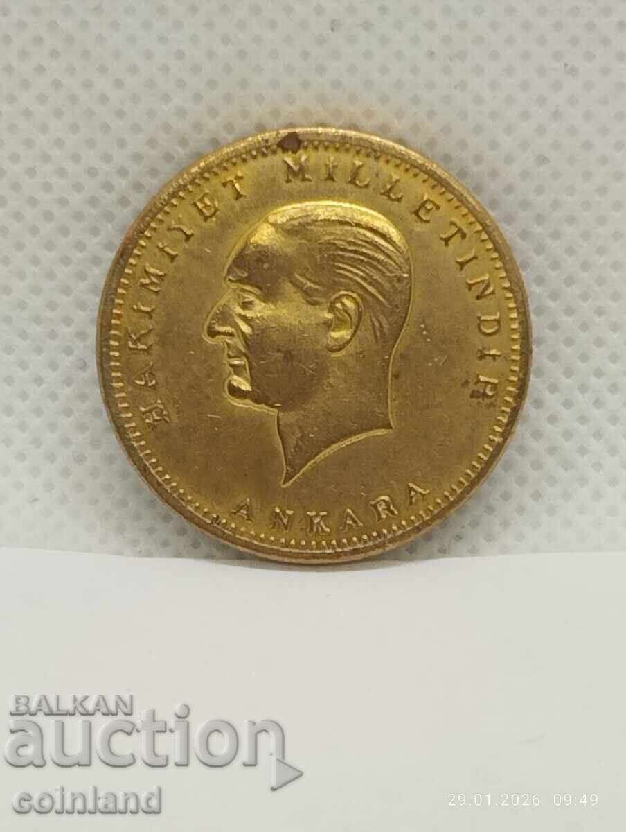 Monedă placată cu aur - REPRODUCERE cu preț € 7.00 | 13.69 BGN