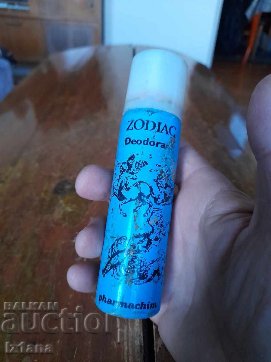 Παλιό αποσμητικό Zodiac με τιμή € 7.00 | 13.69 BGN Παλιό αποσμητικό Zodiac με τιμή € 7.00 | 13.69 BGN