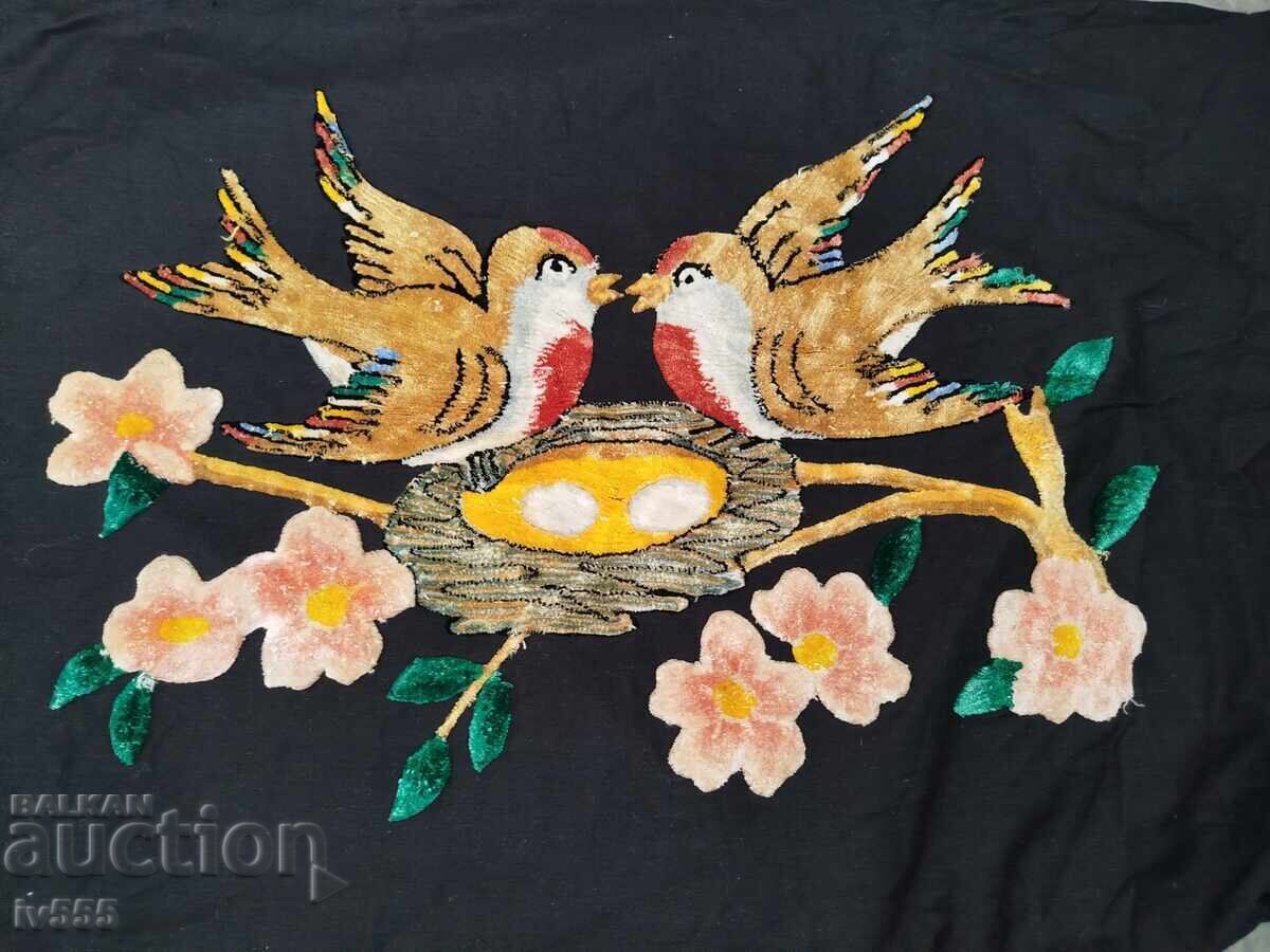 VÂND SET DOUĂ BUCĂȚI PERNE VECHI MURDARE cu preț € 100.00 | 195.58 BGN VÂND SET DOUĂ BUCĂȚI PERNE VECHI MURDARE cu preț € 100.00 | 195.58 BGN