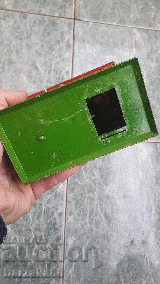 Jucărie Ungurească Veche din Tinichea - 5