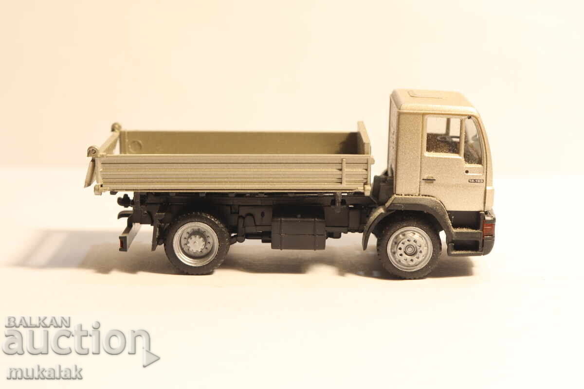 Delivery of HERPA H0 1/87 MAN MAN DUMP TRUCK MODEL TIR Delivery of HERPA H0 1/87 MAN MAN DUMP TRUCK MODEL TIR