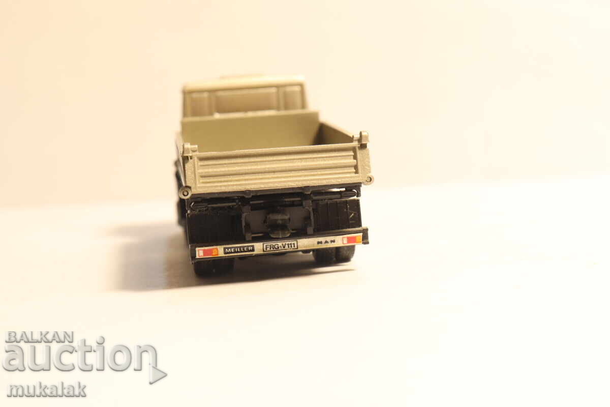 HERPA H0 1/87 MAN MAN DUMP TRUCK MODEL TIR - 5 HERPA H0 1/87 MAN MAN DUMP TRUCK MODEL TIR - 5