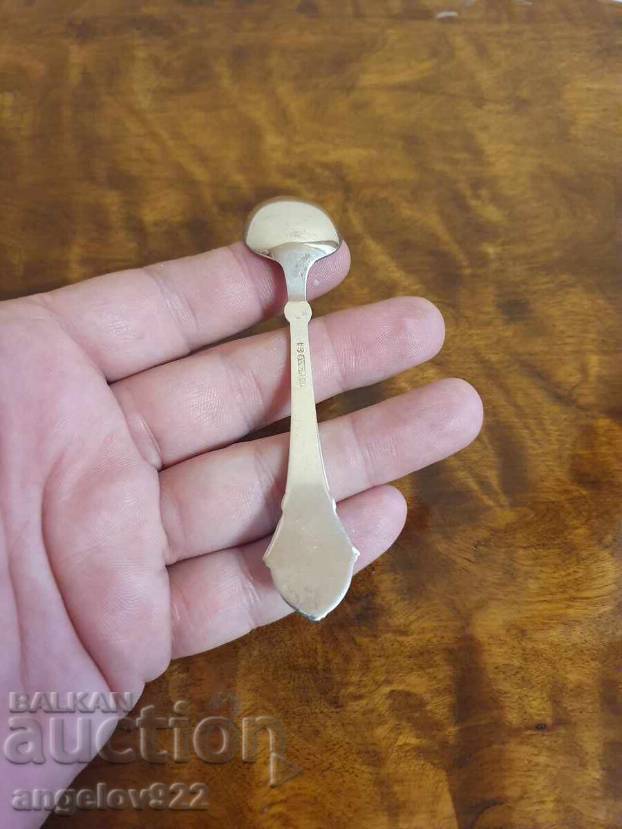 Livrarea Linguriță de colecție cu marcaj!!! Livrarea Linguriță de colecție cu marcaj!!!