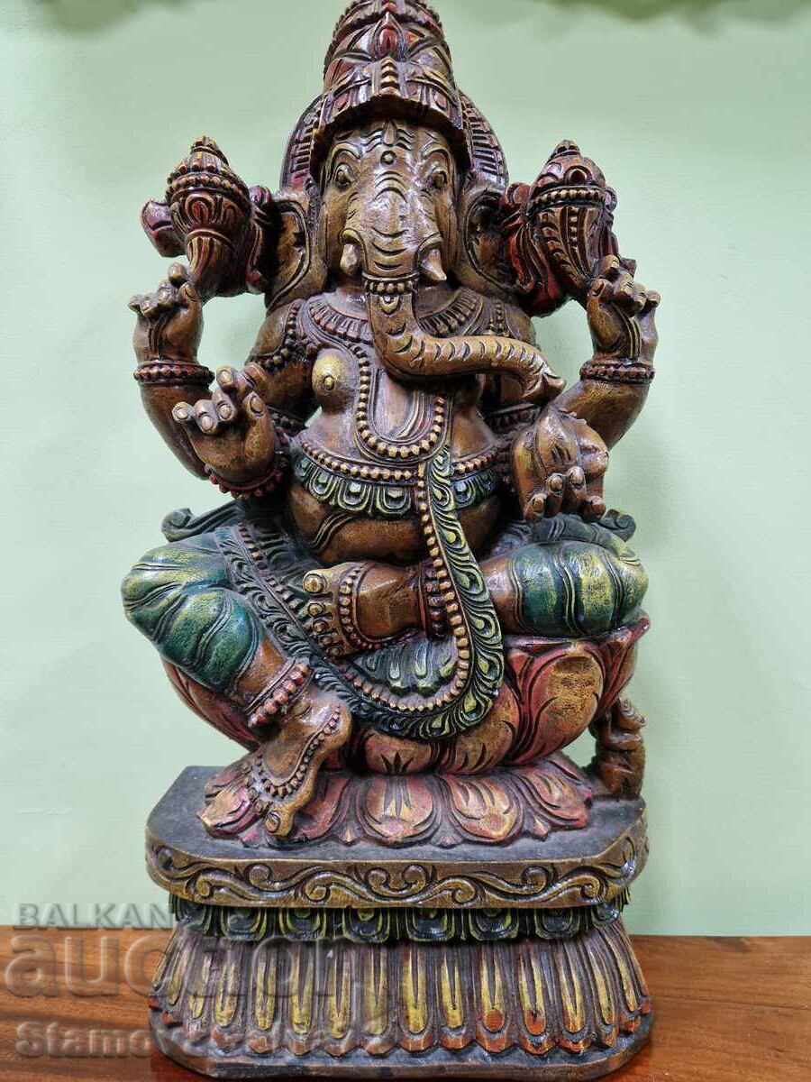 Licitație Figurină antică asiatică superbă din lemn, sculptată