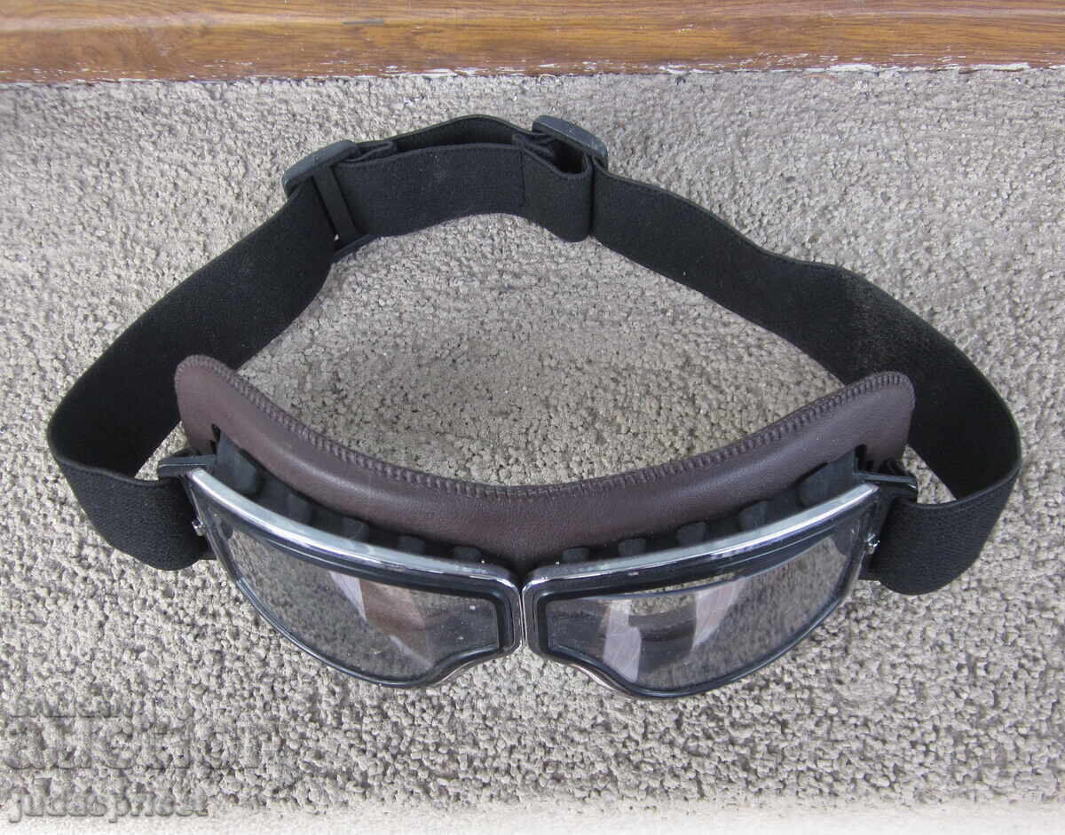 Доставка на Български ВВС пилотски очила