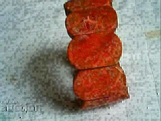 όμορφο κοραλλί βραχιόλι με τιμή € 7.67 | 15.00 BGN