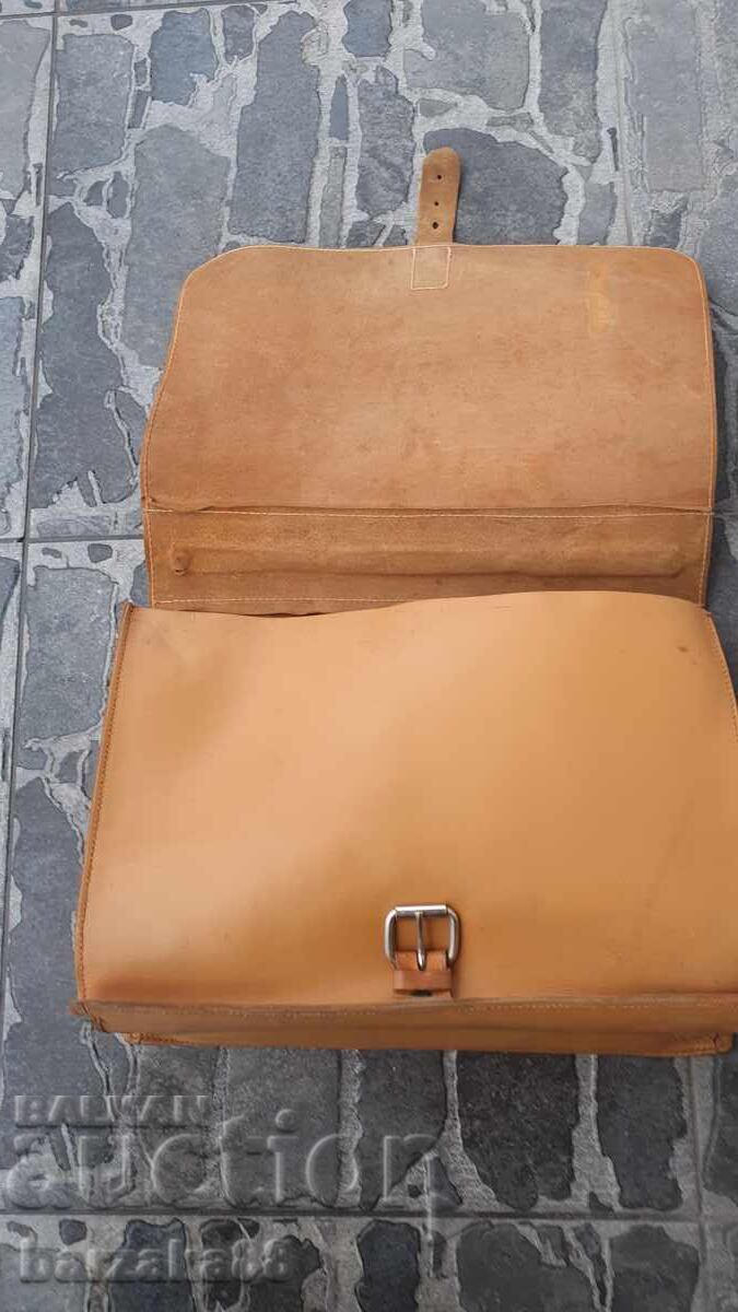 Geanta veche din piele - 5