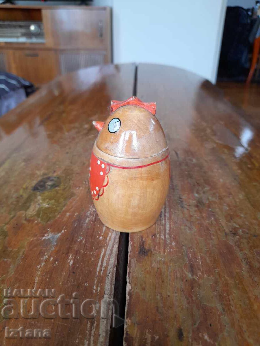 Стара дървена кутия пиле с цена € 17.00 | 33.25 лв.