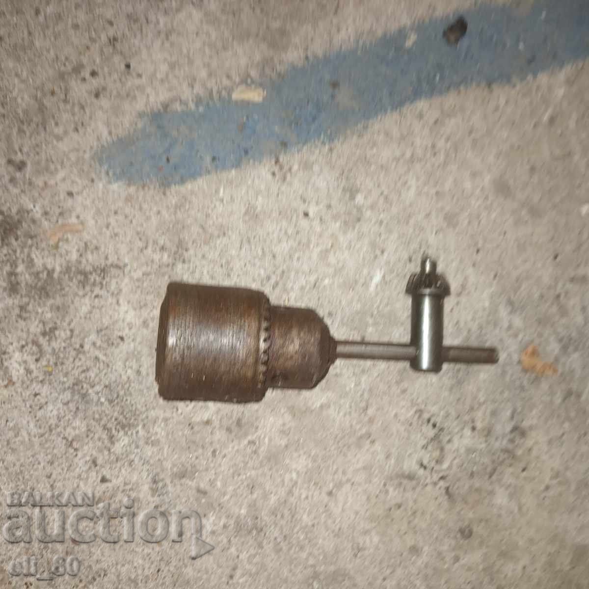 Πατρόνι για τρυπάνι έως 10 mm με τιμή € 2.00 | 3.91 BGN