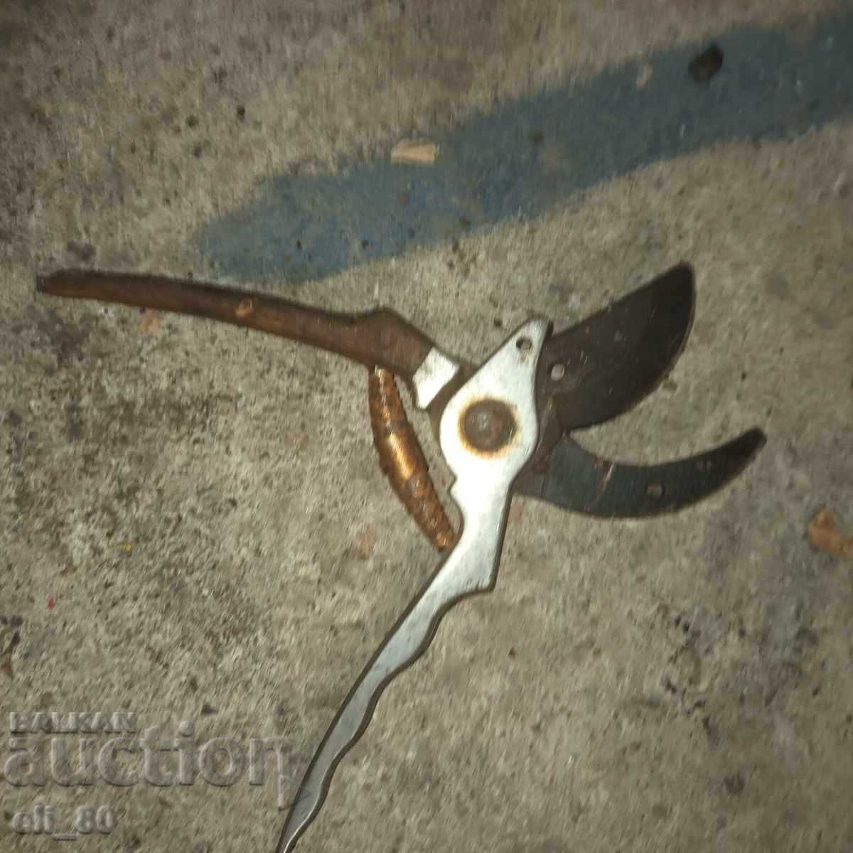 ψαλίδια αμπέλου με τιμή € 1.00 | 1.96 BGN