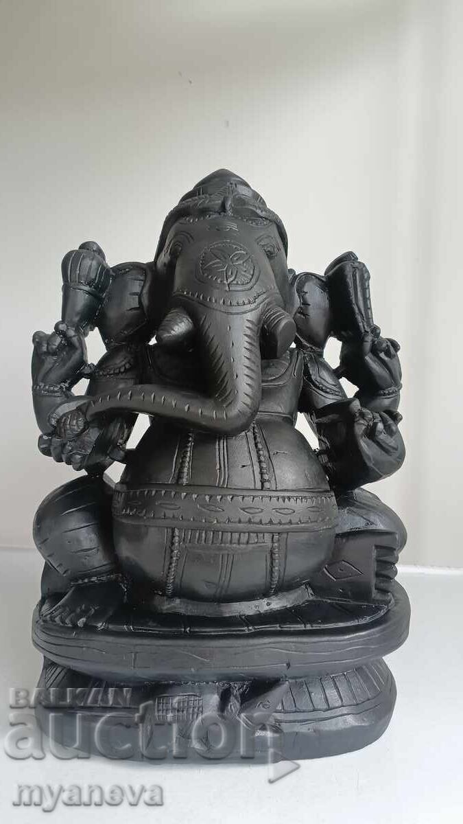 Ганеша , статуетка от Индия, естествен камък, гранит с цена € 70.00 | 136.91 лв.
