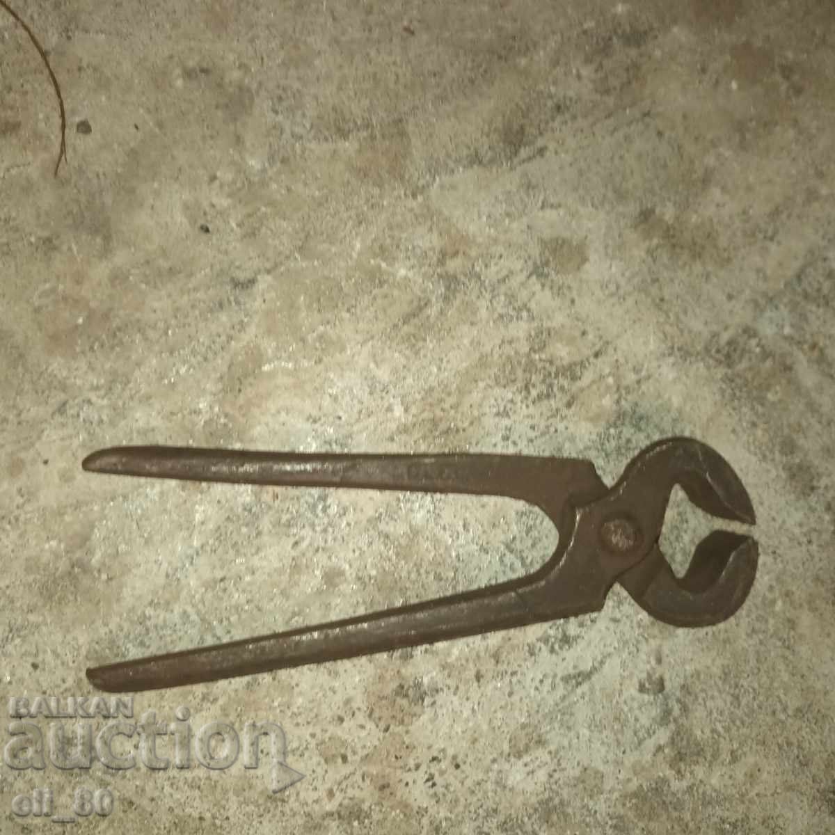 Mici cărpezi cu preț € 1.00 | 1.96 BGN