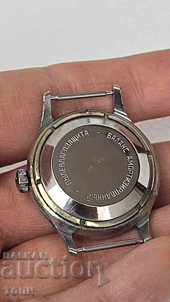 Delivery of SPORTS ROW WORKS WITHOUT WARRANTY BZC!!!!