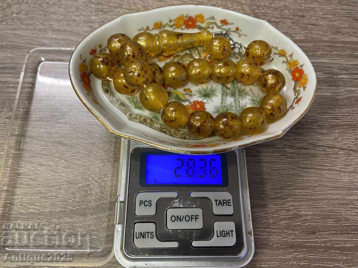 Винтидж броеница от бакелит (фатуран), медено-жълта с цена € 20.00 | 39.12 лв.