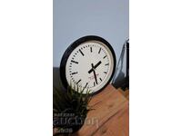 Часовник от Жп-гара, гаров часовник тпк. А. С. Попов, София