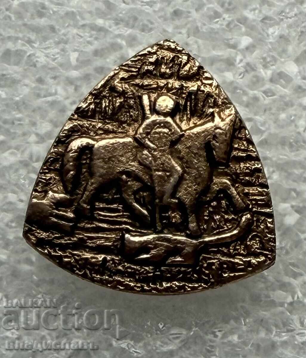 значка Мадарски Конник