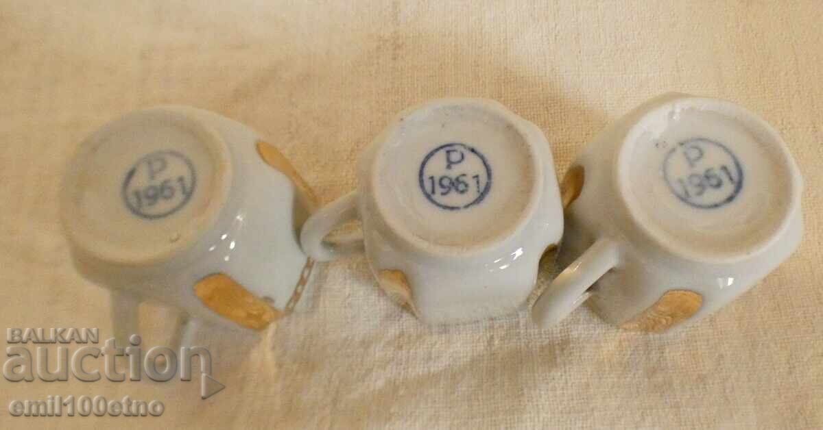 2 малки чашки стар български порцелан Разград 1961 година - 6