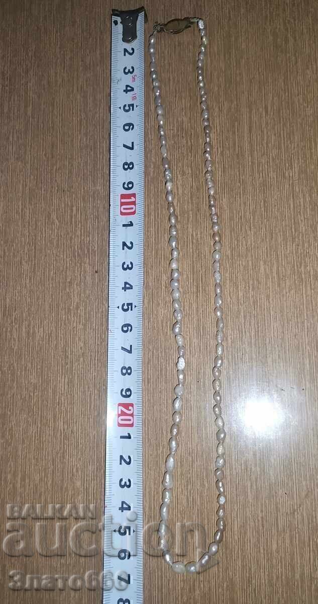 Old pearl necklace