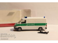 HERPA H0 1/87  MERCEDES  SPRINTER POLICE  КОЛИЧКА  МОДЕЛ