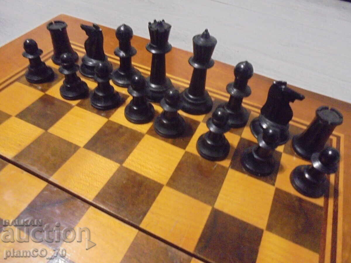 Δημοπρασία №*8482 Παλιό σετ - σκάκι και τάβλι