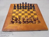 №*8482 Παλιό σετ - σκάκι και τάβλι