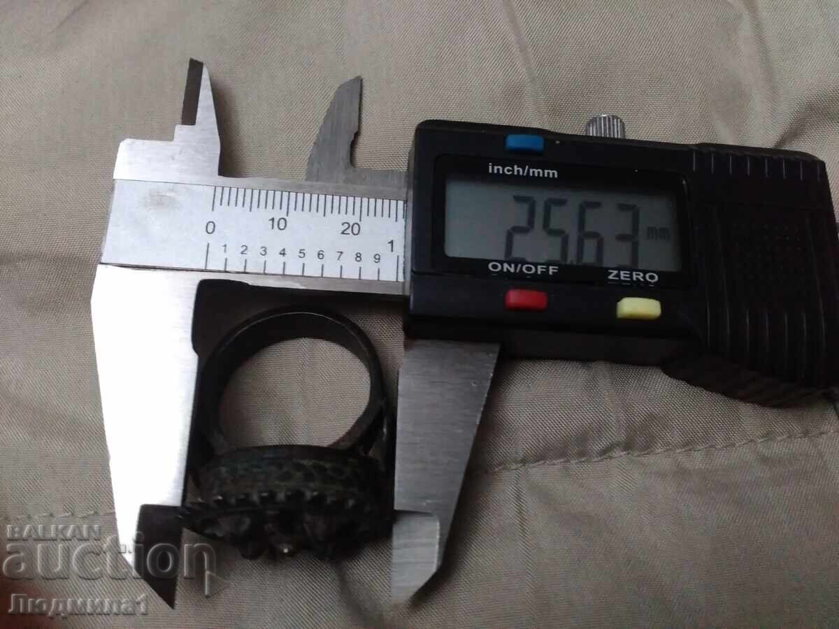 Licitație INEL DE RENAȘTERE