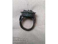 ВЪЗРОЖДЕНСКИ ПРЪСТЕН