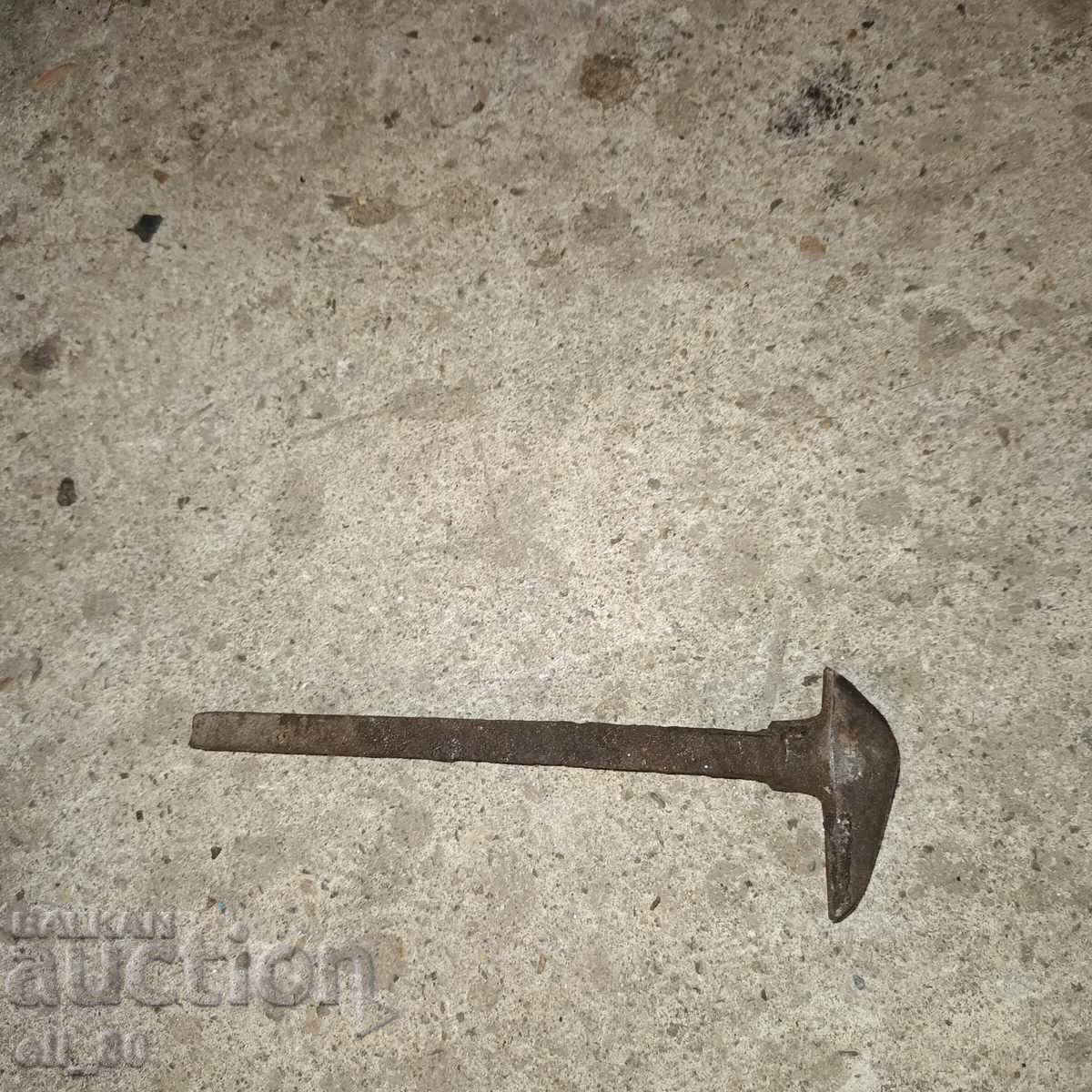 Σίδερο για βαλβίδα φούρνου με τιμή € 2.00 | 3.91 BGN