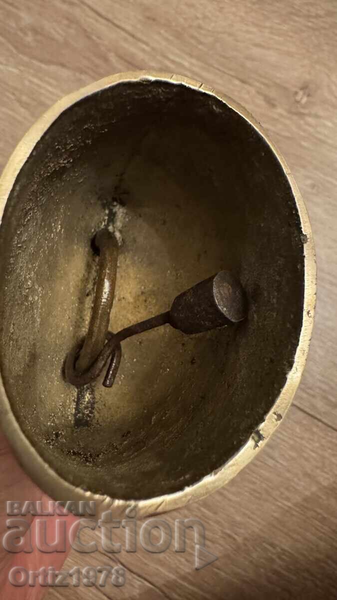 Cazan masiv de bronz, clopot – 240g cu preț € 29.00 | 56.72 BGN