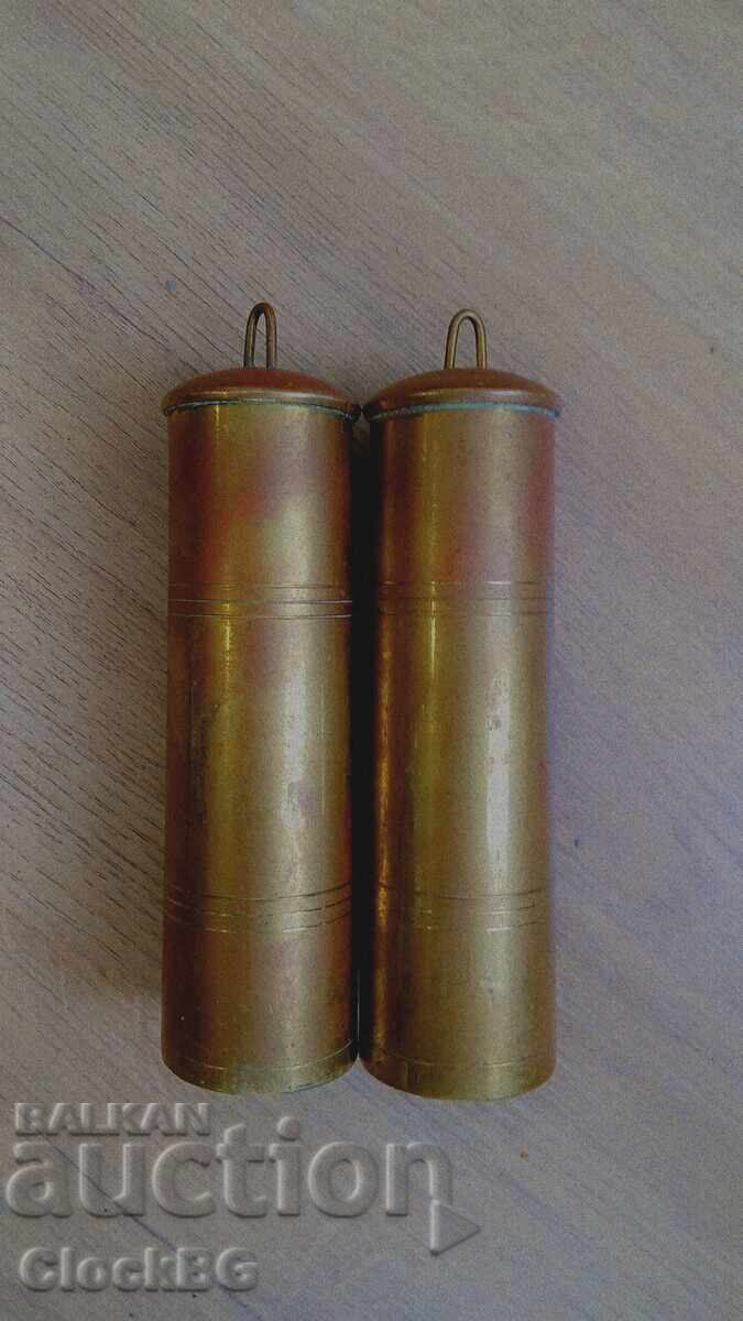 2 antique weights с цена € 39.00 | 76.28 лв. 2 antique weights с цена € 39.00 | 76.28 лв.