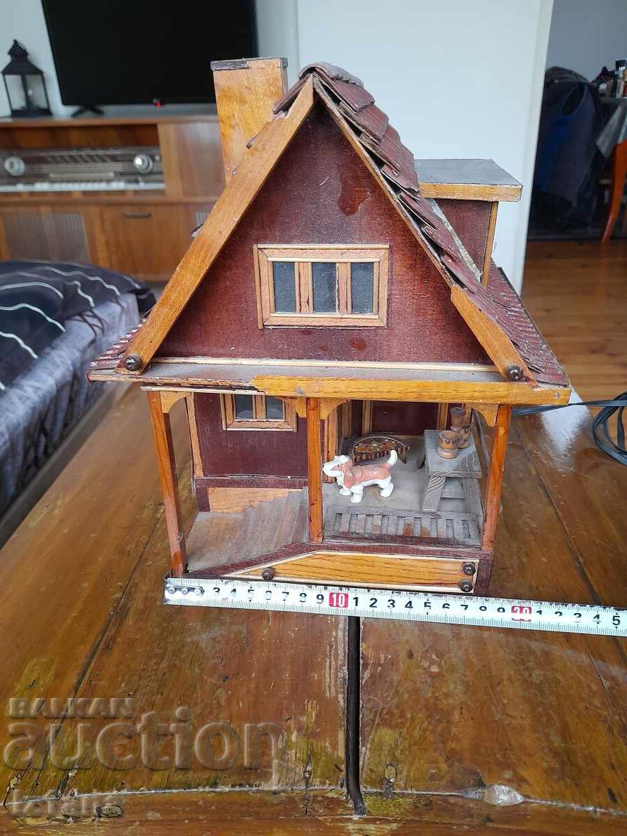 Căsuță veche din lemn, decorațiune - 5 Căsuță veche din lemn, decorațiune - 5