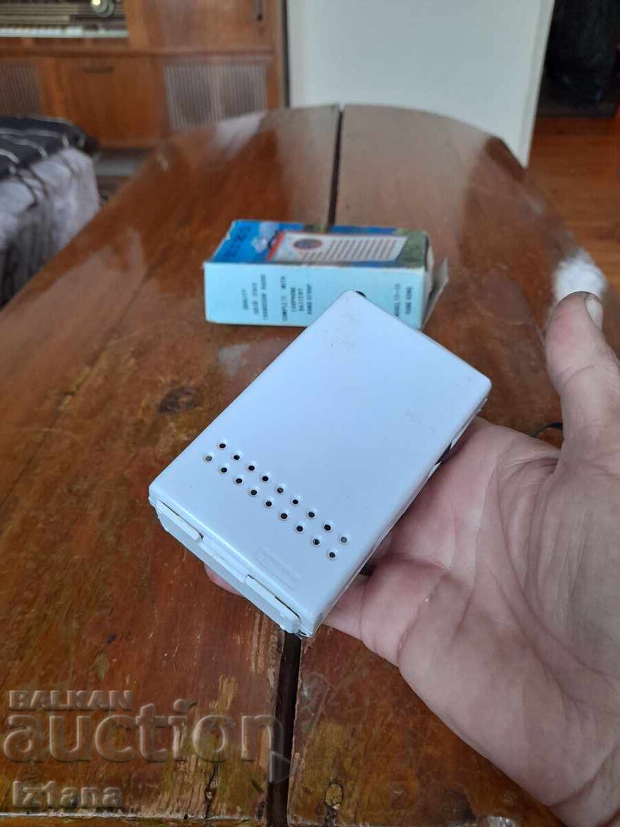 Delivery of Old radio, Seiko radio receiver