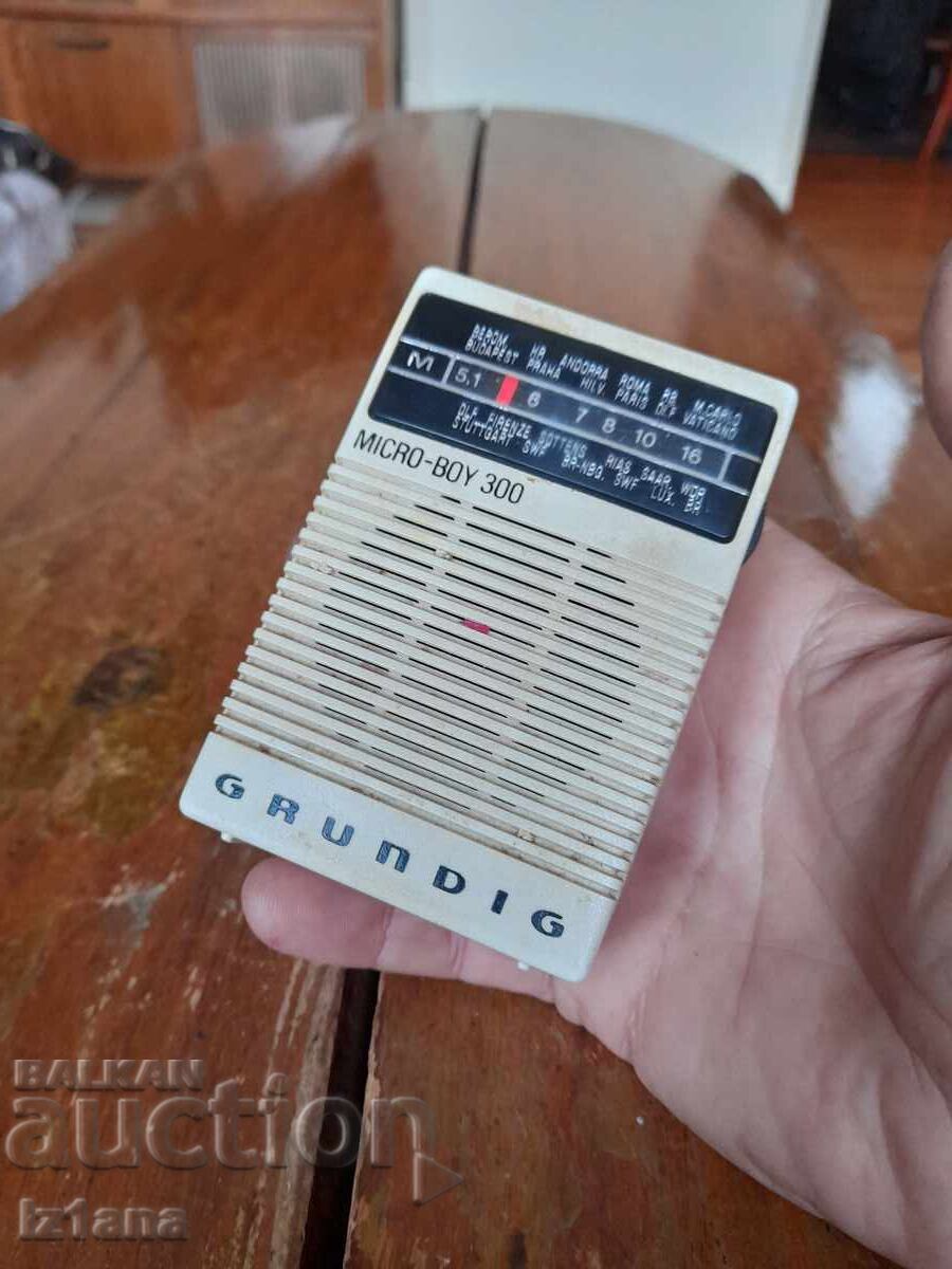 Radio vechi, receptor radio Grundig cu preț € 22.00 | 43.03 BGN