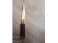 This is a German knife from Solingen