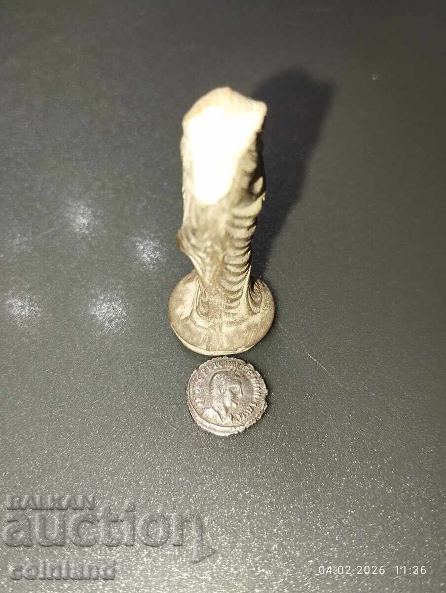 Figurină ceramică antică și monedă REPRODUCȚIE - 7
