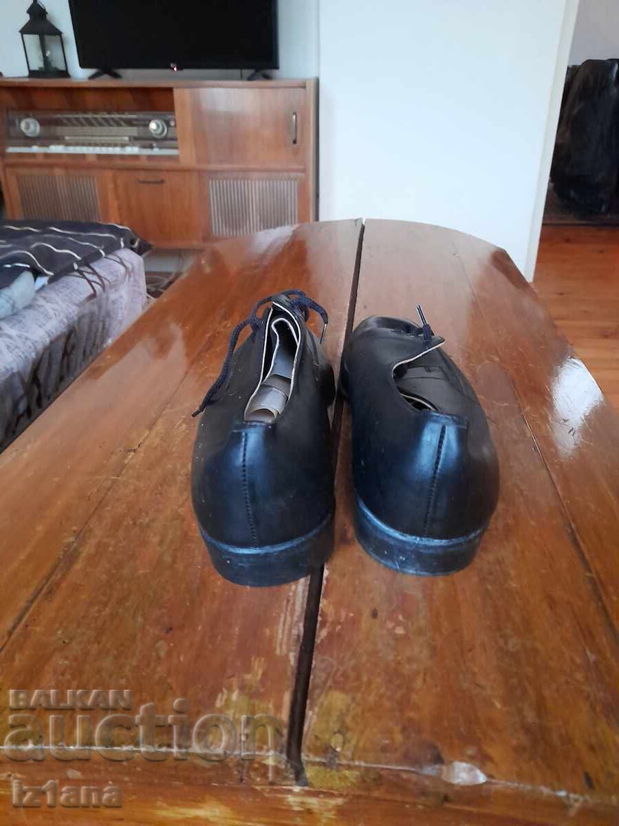 Licitație Pantofi Old Pirin pentru bărbați
