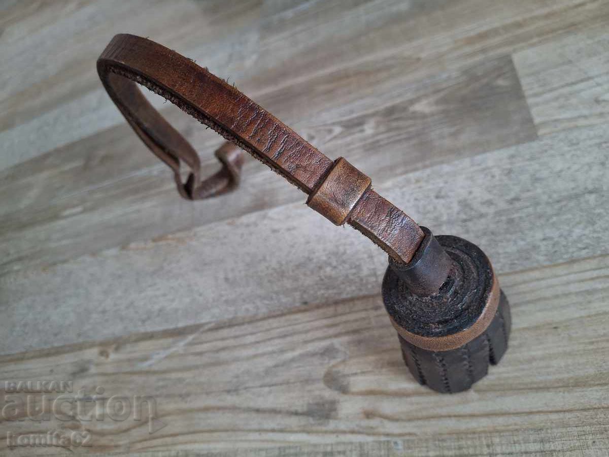 Livrarea Temlyak pentru sabie, șașcă, iatagan, sabie, pumnal