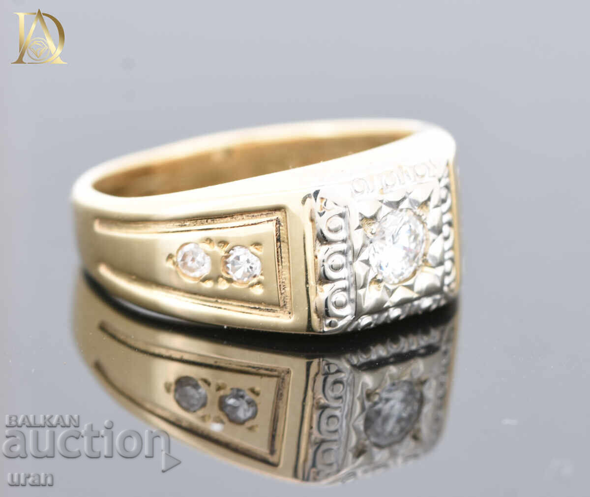 Доставка на Винтидж Френски Златен Пръстен с 0.37кт Естествени Диаманти