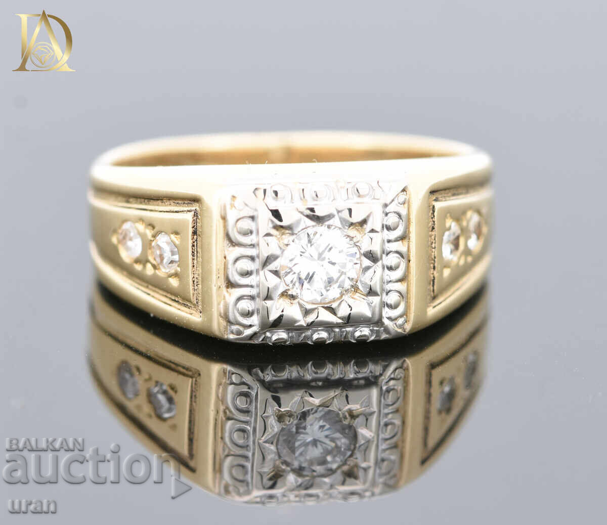 Винтидж Френски Златен Пръстен с 0.37кт Естествени Диаманти