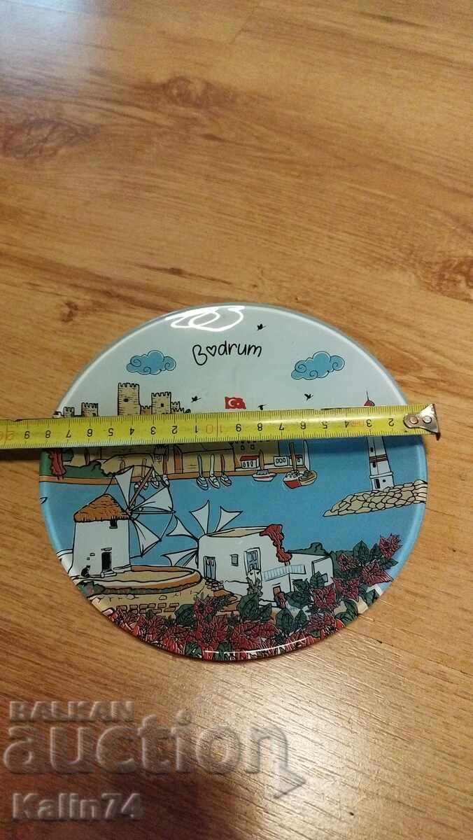 Красива чиния от Бодрум-Турция с цена € 10.00 | 19.56 лв.