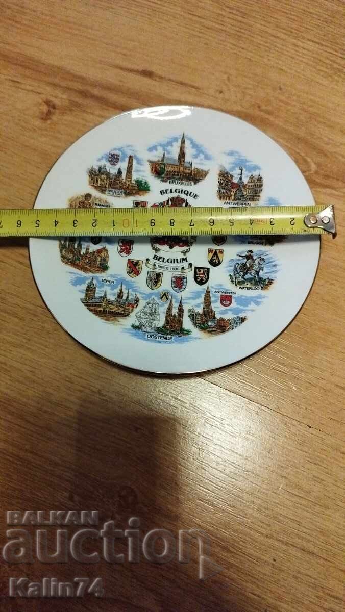 Frumoasa farfurie din Belgia. cu preț € 9.00 | 17.60 BGN