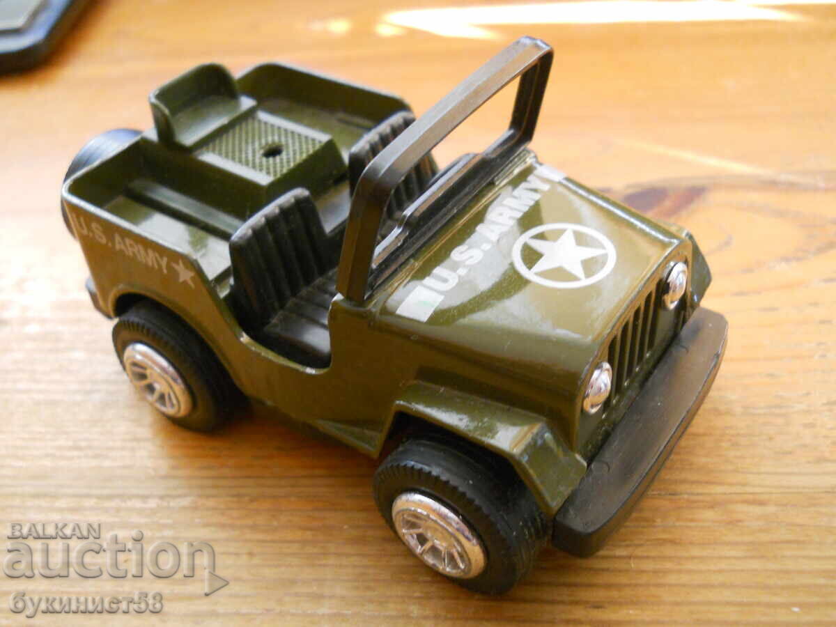Livrarea Cărucior din tablă - jeep "US Army".