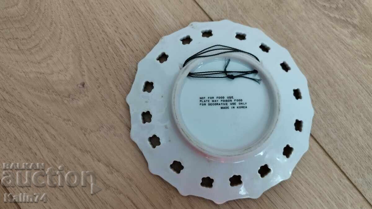 Licitație Frumosă farfurie decorativă de la Saint Louis, SUA